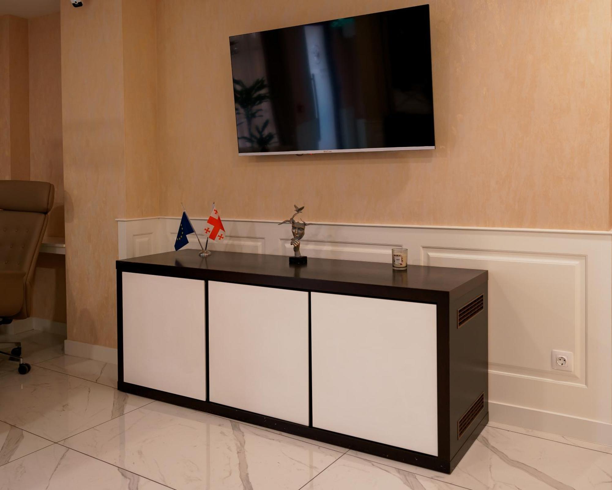 Hotel Well Inn تبليسي المظهر الخارجي الصورة