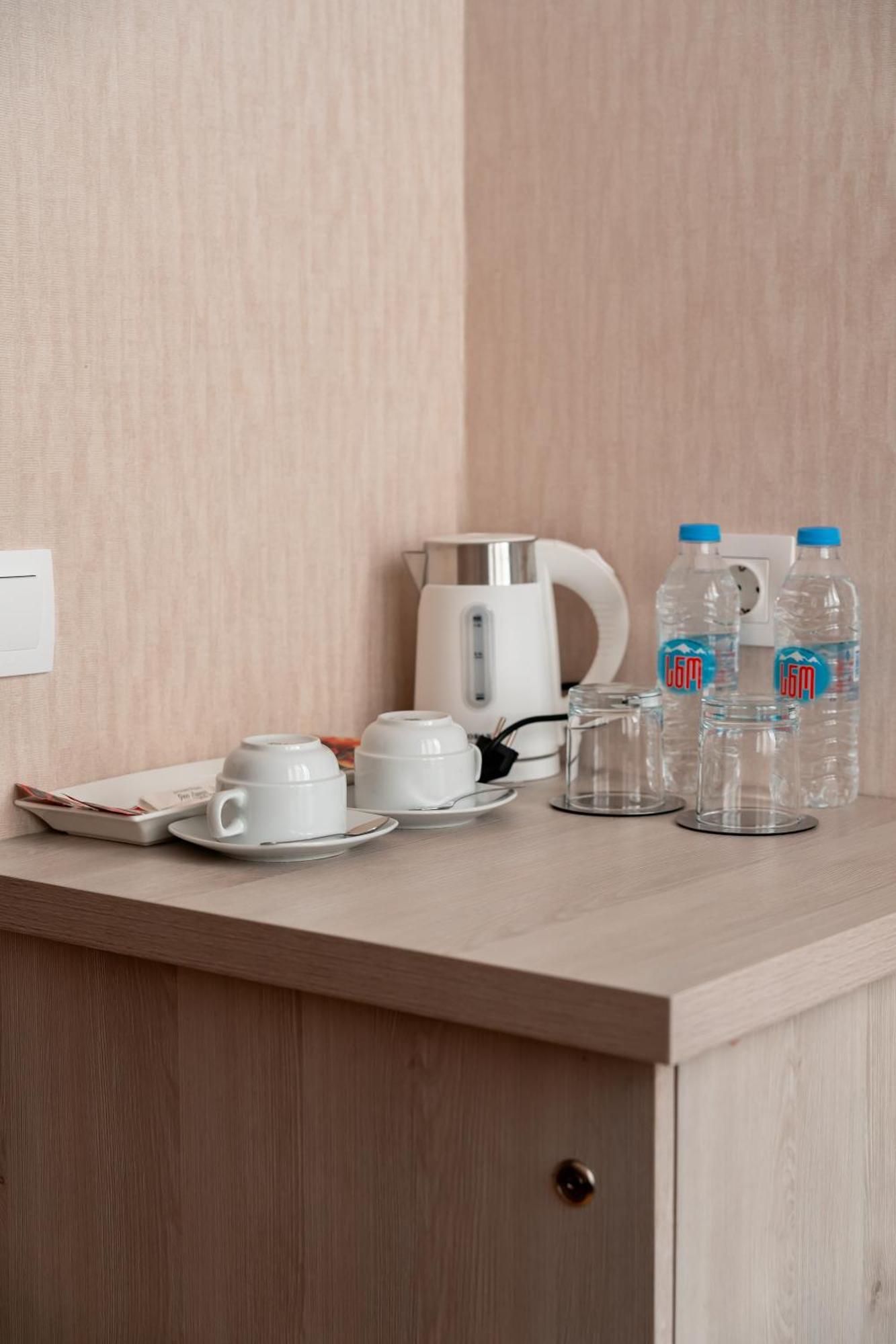 Hotel Well Inn تبليسي المظهر الخارجي الصورة